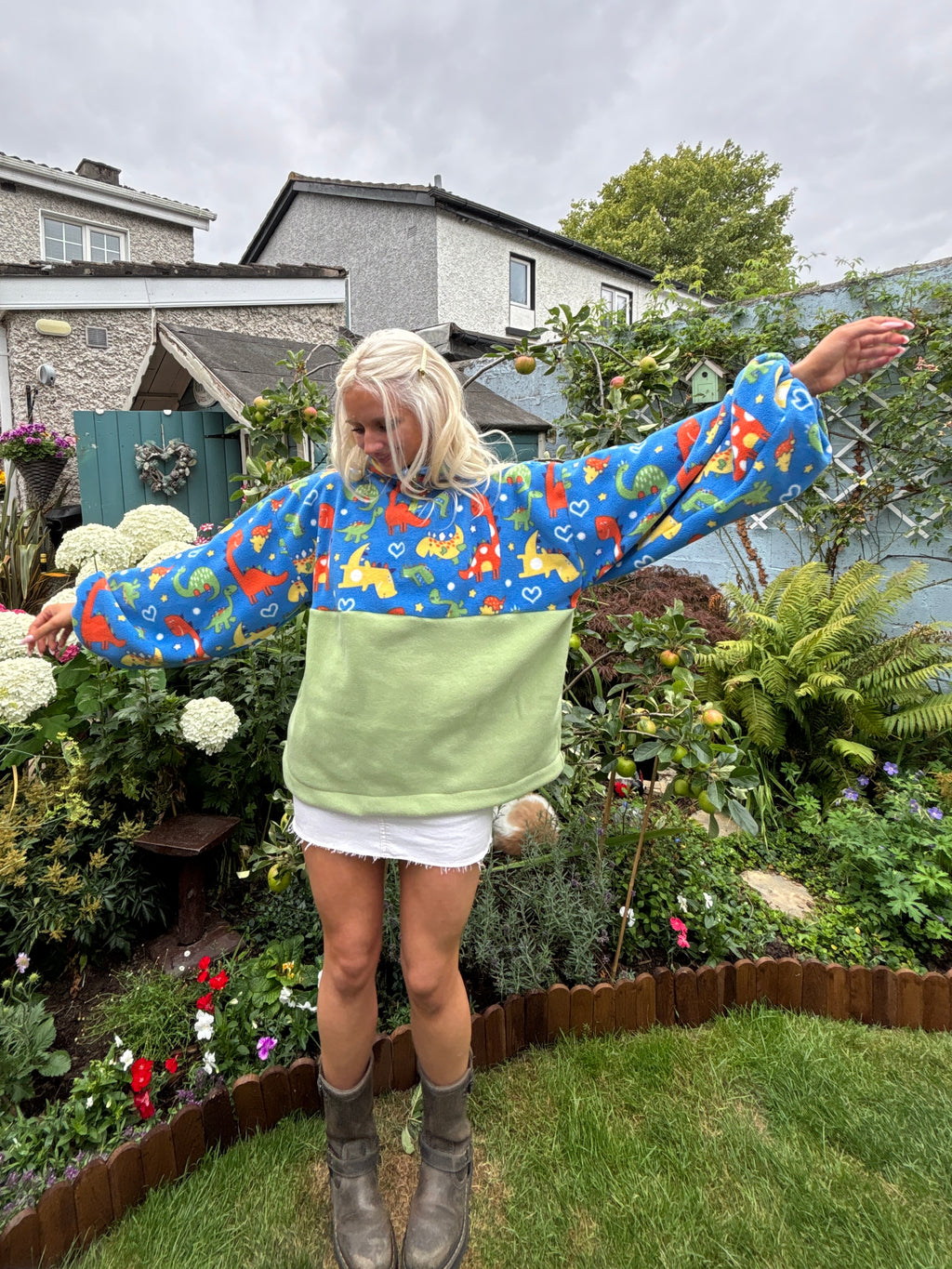 Dinosaur Blue Fleece M/L