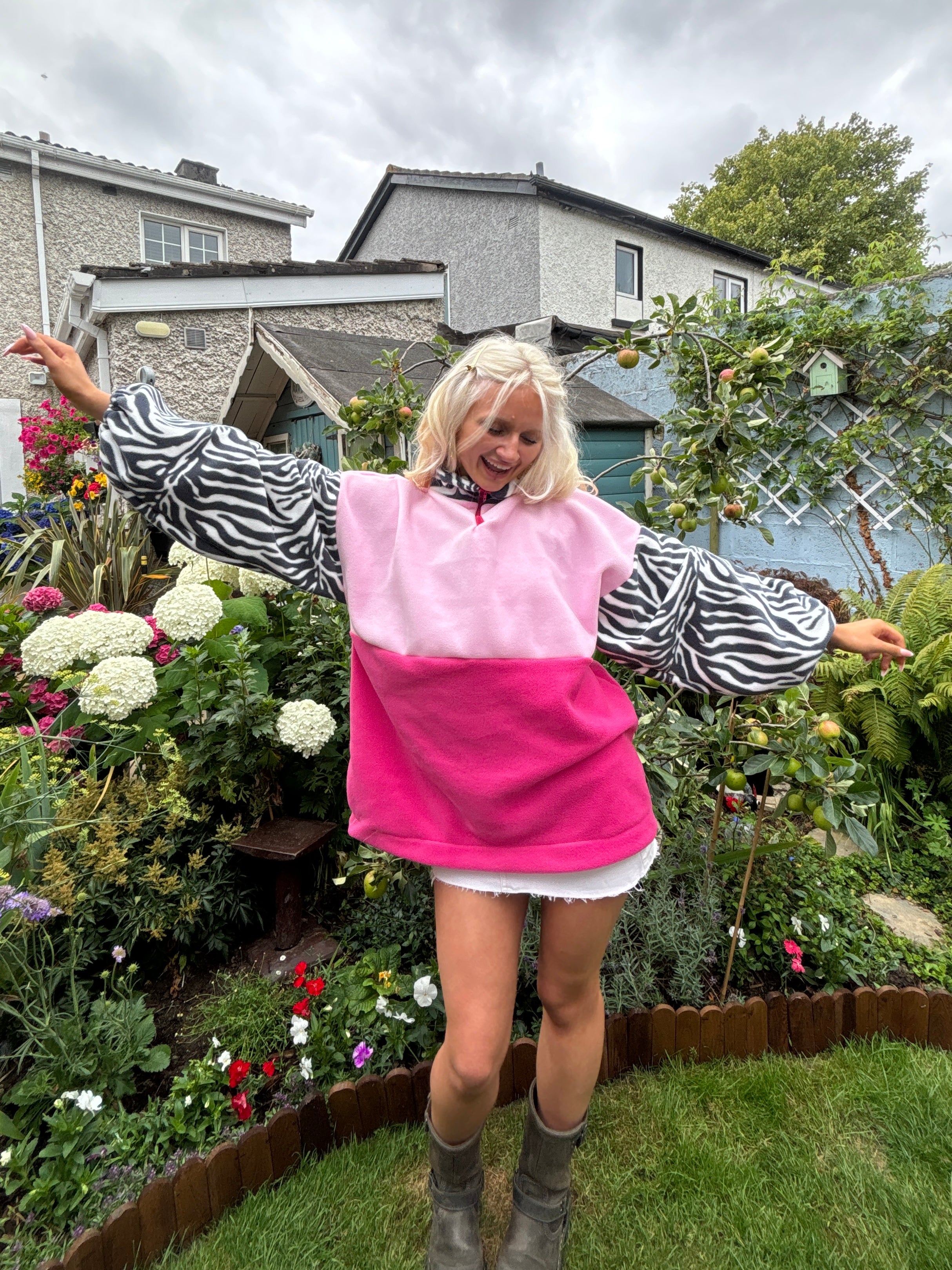 Zebra Fleece M/L
