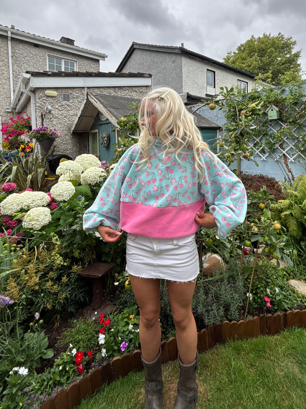 Cherry Fleece M/L