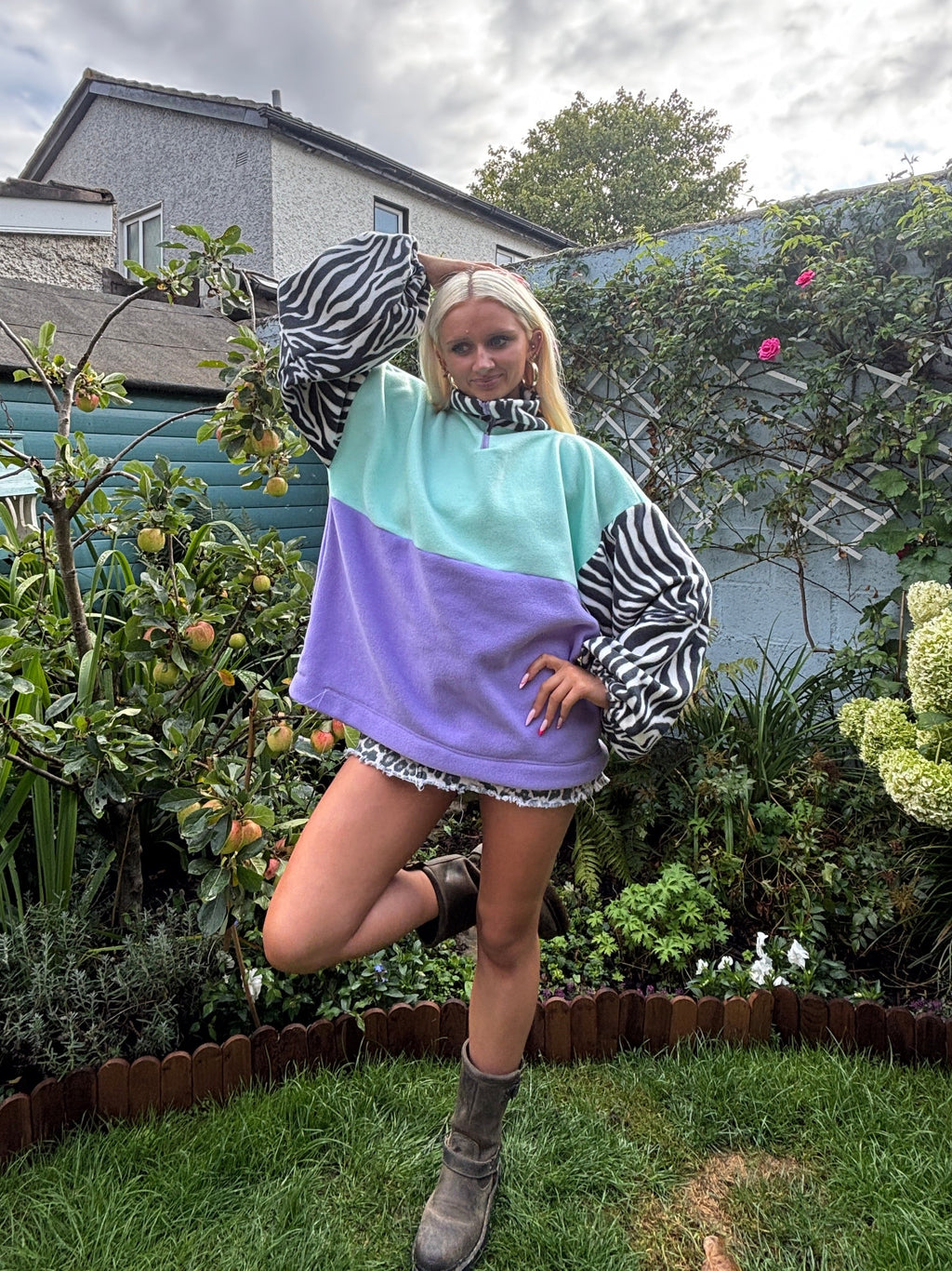 Zebra Sleeve Fleece M/L