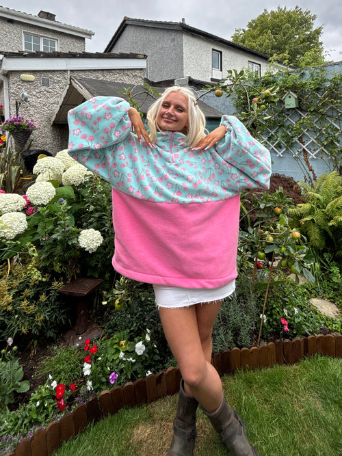 Cherry Fleece M/L